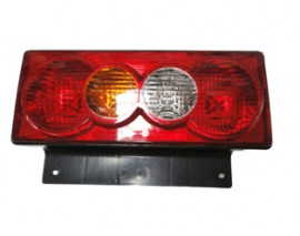 ISUZU NPR- 06/09; STOP LAMBASI SOL KIRMIZI/SARI/BEYAZ/KIRMIZI (ÜNIVERSAL TIP) (FAMELLA)