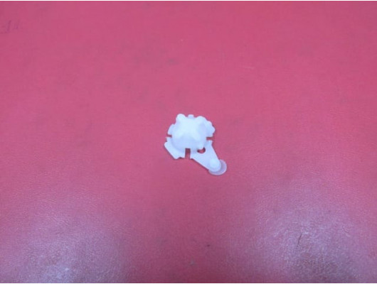 UNIVERSAL UNIVERSAL-; SİLGİ MANEVRA KOL AŞIĞI 10MM ÜÇGEN TİP TÜM ARAÇLAR İÇİN