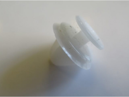 UNIVERSAL UNIVERSAL-; KAPI DÖŞEME KLİPSİ (CLIO/KANGOO)