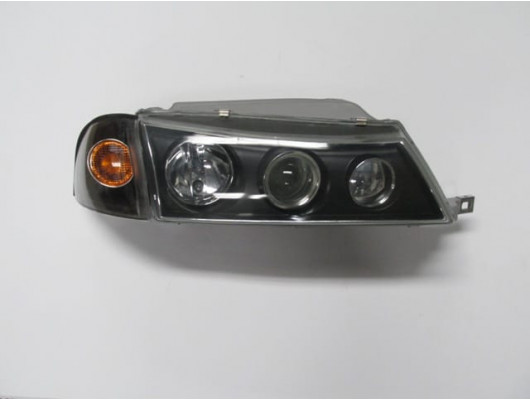 DAEWOO NEXIA- 95/99; FAR LAMBASI SAĞ MANUEL SİYAH MERCEKLİ/SİNYALLİ (FAMELLA)