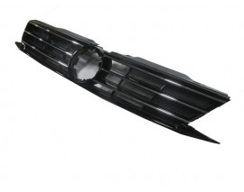 VOLKSWAGEN JETTA- 6- 14/18; ÖN PANJUR PARLAK SİYAH/NİKELAJ ÇITALI (TW)