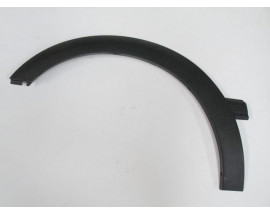 VOLKSWAGEN GOLF- 3- 92/98; ÖN ÇAMURLUK AĞZI PLASTİĞİ SOL SİYAH (TYG)
