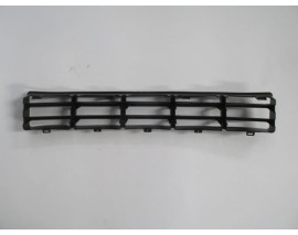 VOLKSWAGEN GOLF- 4- 98/04; ÖN TAMPON PANJURU ORTA SİYAH