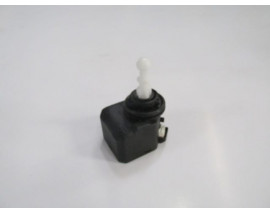 VOLKSWAGEN GOLF- 5- 04/09; FAR MOTORU (12V) (BFN)