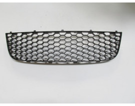 VOLKSWAGEN GOLF- 5- 05/09; ÖN TAMPON PANJURU ORTA SİYAH (GTI)(TÜV) (TYG)