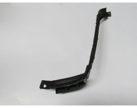 VOLKSWAGEN BORA- 99/05; ARKA TAMPON İÇ BAĞLANTI BRAKETİ SAĞ (YAN KULAĞA TAKILAN) (BFN)