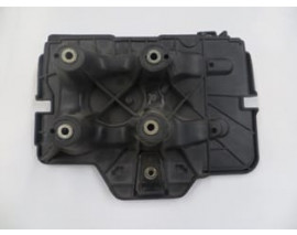 VOLKSWAGEN BORA- 99/05; AKÜ KORUYUCU PLASTİĞİ ALT (TW)