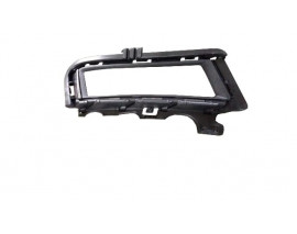 VOLKSWAGEN GOLF- 7- 13/17; SİS LAMBA KAPAĞI İÇ BAĞLANTI BRAKETİ SAĞ SİS DELİKLİ (TW)