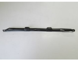 VOLKSWAGEN POLO- CLASSIC- 96/01; ARKA TAMPON İÇ BRAKETİ SAĞ DÜZ TİP (LM)