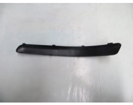 VOLKSWAGEN POLO- 5- 05/09; ÖN TAMPON BANDI SAĞ SİYAH PÜTÜRLÜ TİP (TEK FARLI TİP) (TYG)