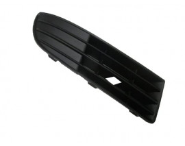 VOLKSWAGEN POLO- 5- 05/09; SİS LAMBA KAPAĞI SAĞ SİS DELİKSİZ (TYG)