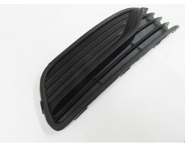 VOLKSWAGEN POLO- 6- 14/17; SİS LAMBA KAPAĞI SAĞ SİS DELİKSİZ/NİKELAJ ÇITASIZ (TW)