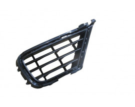 VOLKSWAGEN TOUAREG- 14/17; ÖN TAMPON PANJURU SAĞ SİYAH (TW)