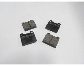 VOLKSWAGEN PASSAT- B3- 88/96; ÖN FREN BALATASI (DİSK)(61,8X57X15)(BRAMAX)
