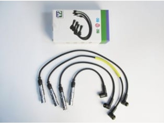 VOLKSWAGEN PASSAT- B5- 01/05; BUJİ KABLOSU TAKIM (8V)(AZM)2.0 cc (YOW JUNG)