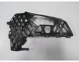 VOLKSWAGEN PASSAT- B8- 14/18; ÖN TAMPON BAĞLANTI BRAKETİ SAĞ PLASTİK (TW)