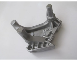 VOLKSWAGEN PASSAT- B8- 14/18; MOTOR BAĞLANTI BRAKETİ 2.0 TDI (TAKOZ) (ALÜMİNYUM)