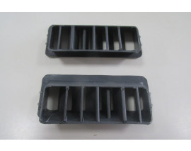 VOLKSWAGEN TRANSPORTER- T4- 90/95; ÖN GÖĞÜS CAM HAVALANDIRMA IZGARASI SAĞ/SOL SET (2 PARÇA)