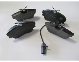 VOLKSWAGEN TRANSPORTER- T4- 96/01; ÖN FREN BALATASI 1,9/2.4/2,5 (1 KABLOLU)(DİSK)128X65,8X18)BRAMAX)