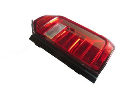 VOLKSWAGEN CADDY- 15/20; STOP LAMBASI SAĞ KIRMIZI/BEYAZ (MARS) (E MARKLI)