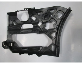 VOLKSWAGEN CADDY- 15/20; ÖN TAMPON BAĞLANTI BRAKETİ BÜYÜK SAĞ (YAN KULAĞA TAKILAN) (MAXI VAN)(TYG)