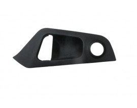 SEAT CORDOBA- 00/02; ÖN KAPI İÇ AÇMA KOLU ÇERÇEVESİ SOL (MANUEL AYNALAR İÇİN)