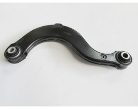 SEAT LEON- 13/20; ARKA ÜST TABLA SAĞ/SOL AYNI (ADET) BURÇLU (SALINCAK) (SH)