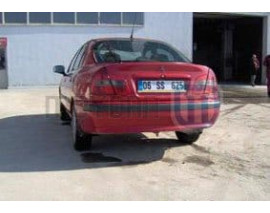 MITSUBISHI CARISMA- 00/04; ARAÇ BİLGİLERİ VE RESİMLERİ