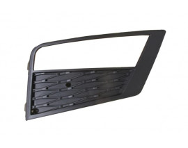 SEAT ATECA- 17/20; SİS LAMBA KAPAĞI SAĞ SİS DELİKLİ/SENSÖR DELİKSİZ (TYG)