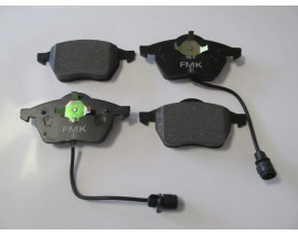 AUDI A4- 95/99; ÖN FREN BALATASI 1,8/1,9TDI/2,4/2,5TDI/2,6 (2KABLOLU)(DİSK)(156,4X73,8X19,5)(FMK)