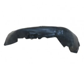 AUDI A4- 02/05; ÖN ÇAMURLUK DAVLUMBAZI SOL (LT-AD6015) (TW)