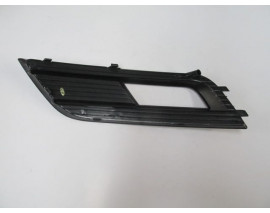 AUDI A4- 13/15; SİS LAMBA KAPAĞI SAĞ SİS DELİKLİ (NİKELAJ ÇITASIZ) (TW)