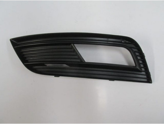 AUDI A4- 13/15; SİS LAMBA KAPAĞI SOL SİS DELİKLİ (NİKELAJ ÇITASIZ) (TW)