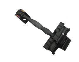 SKODA SCALA- 20/24; ARKA KAPI DURDURUCUSU SAĞ/SOL AYNI (ADET) (KAPI GERGİSİ)