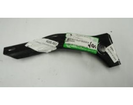 MITSUBISHI L200- PICK UP- 99/06; ÖN TAMPON İÇ BRAKETİ KÜÇÜK SAĞ (ORİJİNAL)