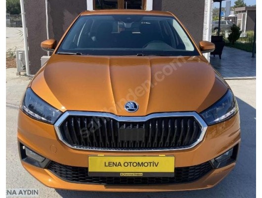 SKODA FABIA- 22/24; ARAÇ BİLGİLERİ VE RESİMLERİ