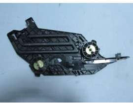 SKODA OCTAVIA- 10/12; FAR ALT BAĞLANTI BRAKETİ SAĞ (FAR ALT TAŞIYICISI/YIKAMASIZ) PLASTİK (TW-Y)