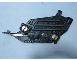 SKODA OCTAVIA- 10/12; FAR ALT BAĞLANTI BRAKETİ SOL (FAR ALT TAŞIYICISI/YIKAMASIZ) PLASTİK (TW-Y)