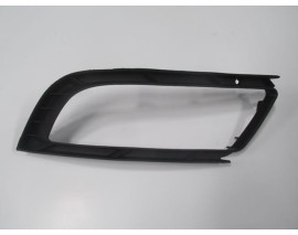 SKODA SUPERB- 13/15; SİS LAMBA ÇERÇEVESİ SAĞ (TW-Y)