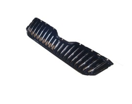 SKODA SUPERB- 15/18; ÖN PANJUR SİYAH PETEKLERİ NİKELAJLI (NİKELAJ ÇERÇEVESİZ)(TYG)