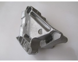 SKODA SUPERB- 15/18; MOTOR BAĞLANTI BRAKETİ 2.0 TDI (TAKOZ) (ALÜMİNYUM)