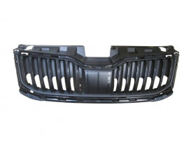 SKODA OCTAVIA- 17/19; ÖN PANJUR SİYAH NİKELAJ ÇITASIZ (ÜST KORUMA PLASTİĞİ İLE BİRLİKTE)(TW)