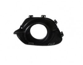 MITSUBISHI L200- PICK UP- 14/15; SİS LAMBA KAPAĞI SOL SİS DELİKLİ SİYAH (FPI)