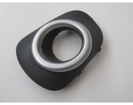 MITSUBISHI L200- PICK UP- 10/13; SİS LAMBA KAPAĞI SOL SİS DELİKLİ (ÜST ÇERÇEVESİ GRİ) (FPI)