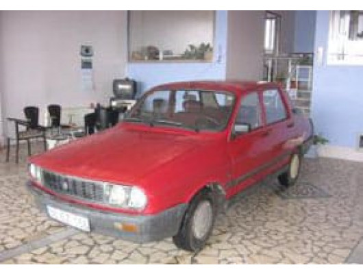 RENAULT R12- TOROS- 76/00; ARAÇ BİLGİLERİ VE RESİMLERİ