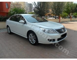 RENAULT LATITUDE- 11/15; ARAÇ BİLGİLERİ VE RESİMLERİ