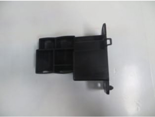 RENAULT CLIO- 4- HB- 13/16; ÖN TAMPON DEMİRİ BAĞLANTI BRAKETİ SOL PLASTİK