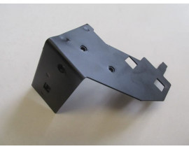 RENAULT CLIO- 4- HB- 16/20; ÖN TAMPON ÇAMURLUK BAĞLANTI BRAKETİ SOL (SAC) (EAGLE BODY)