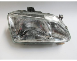 RENAULT SCENIC- 1- 96/99; FAR LAMBASI SAĞ ELEKTRİKLİ/MOTORSUZ (H4)(AYFAR)