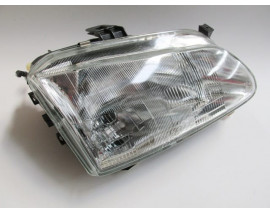 RENAULT SCENIC- 1- 96/99; FAR LAMBASI SAĞ ELEKTRİKLİ/MOTORSUZ (H4)(AYFAR)